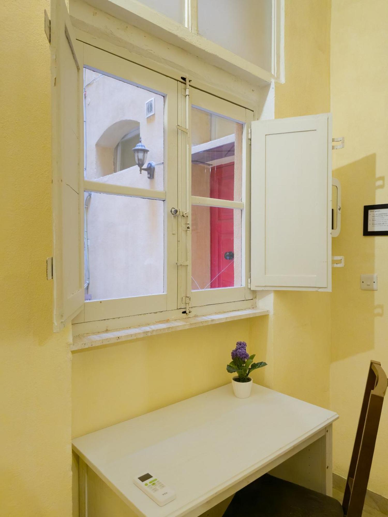 Valletta Main Street Apartment Exterior photo